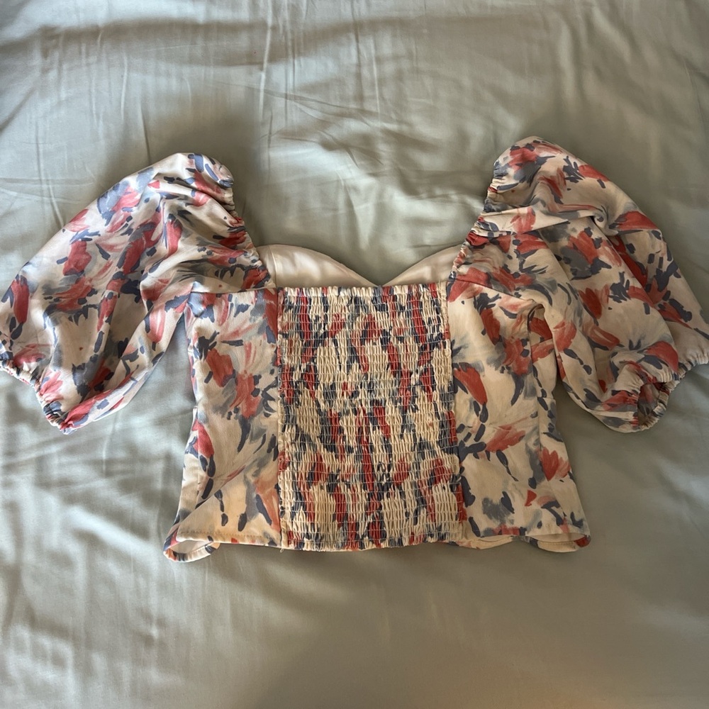 Abercrombie & Fitch Cream Floral Crop Top with Pink & Blue Brushstrokes - Picture 5 of 5